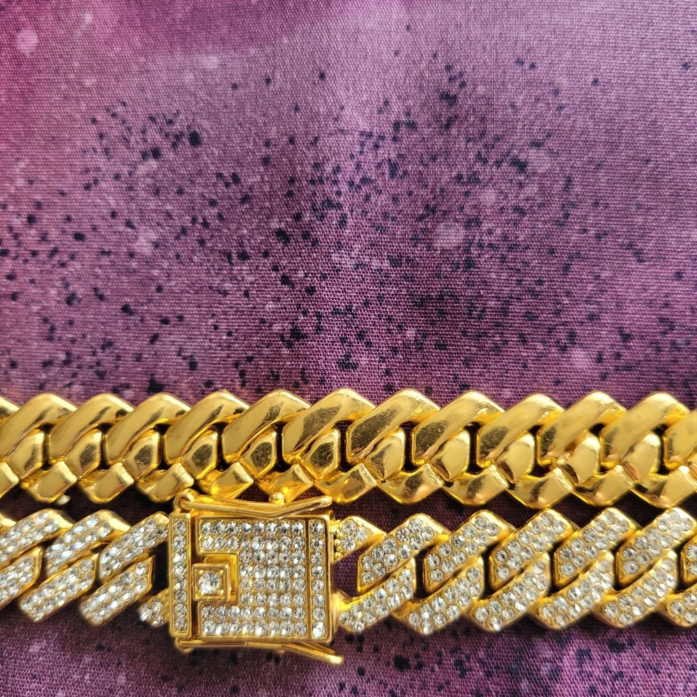 Bling  Gold faux diamond Dog Collar( necklace) 20 inches